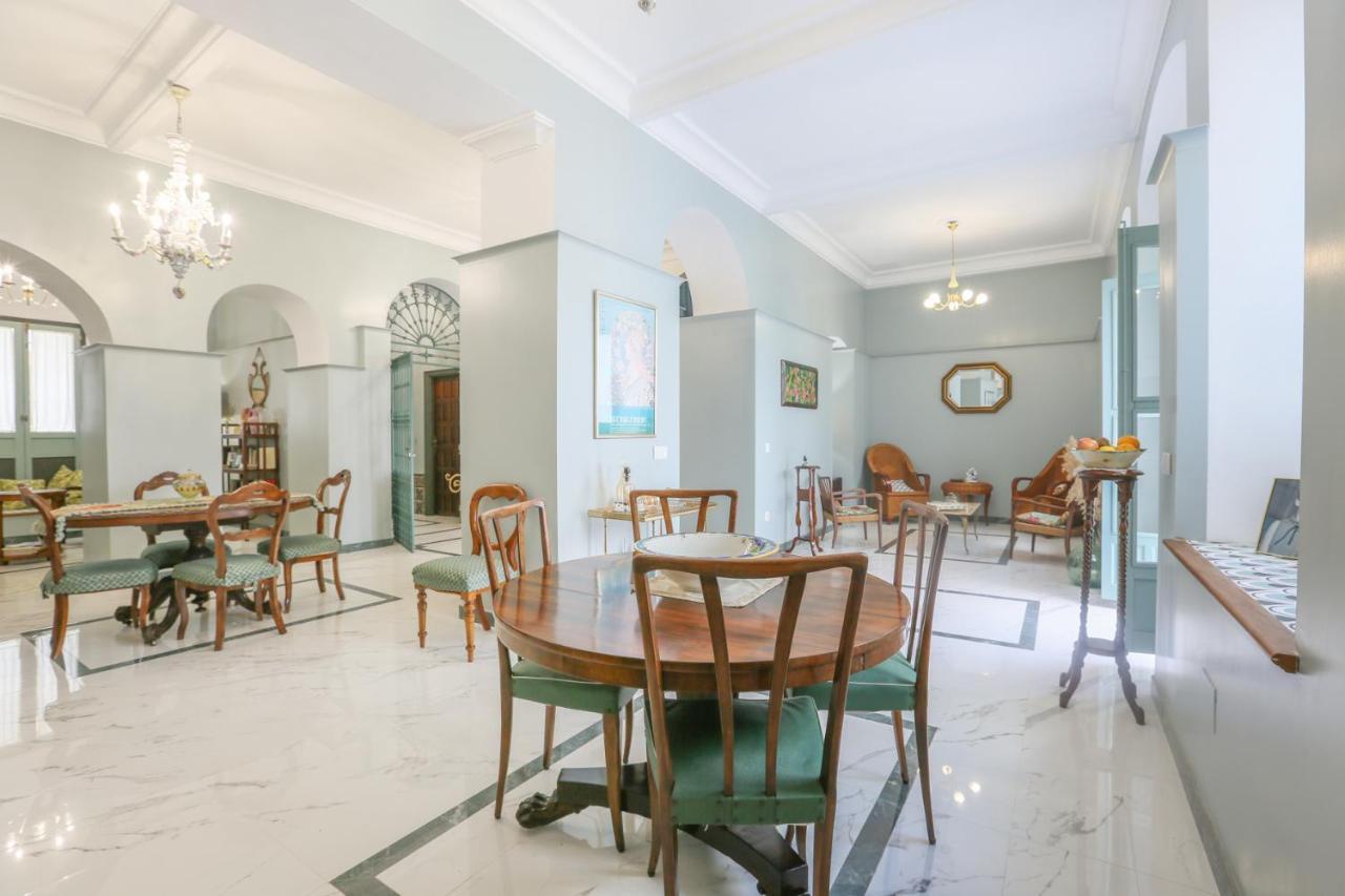 Peñaflor Casa Senorial Con Piscina. Casa Donna Isabelゲストハウス エクステリア 写真